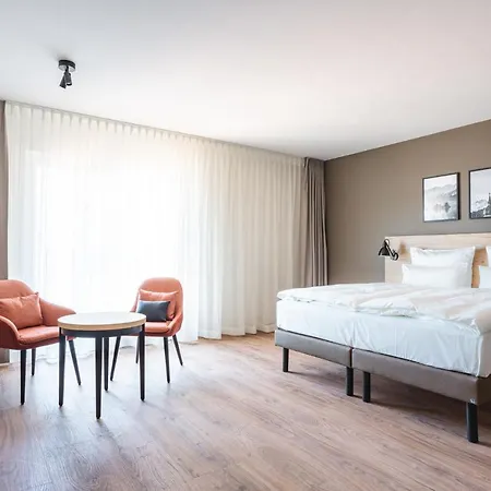Aja Hotel 4*