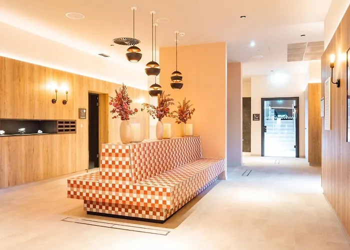 Aja Hotel 4*